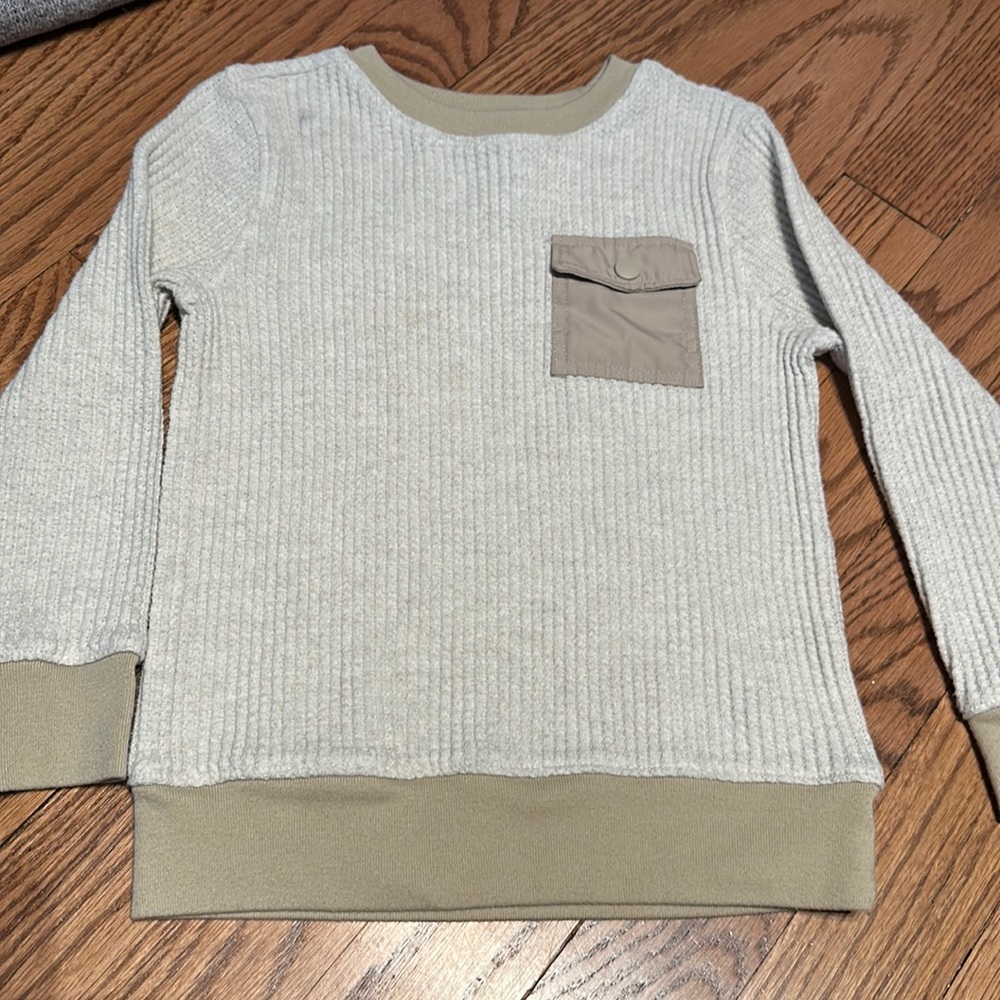 Old Navy top